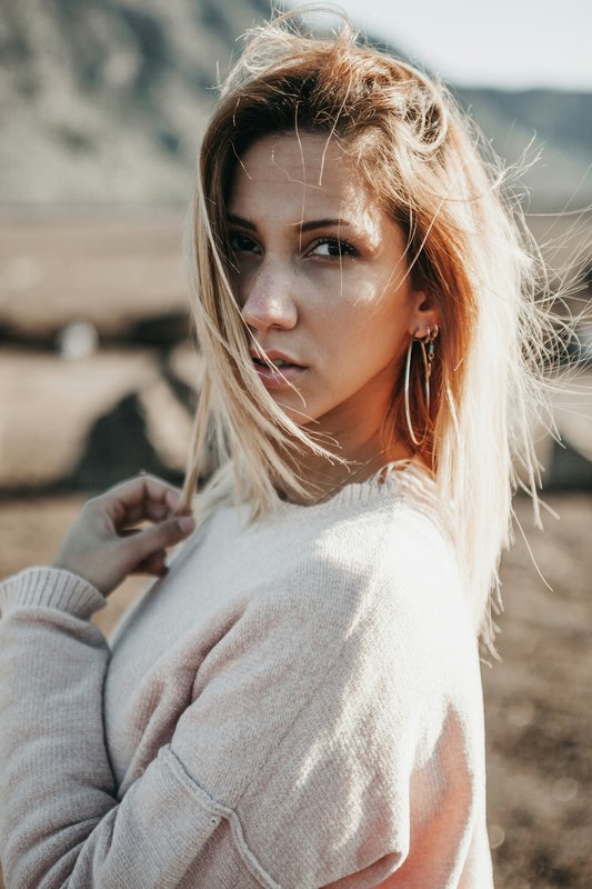 Ana R.